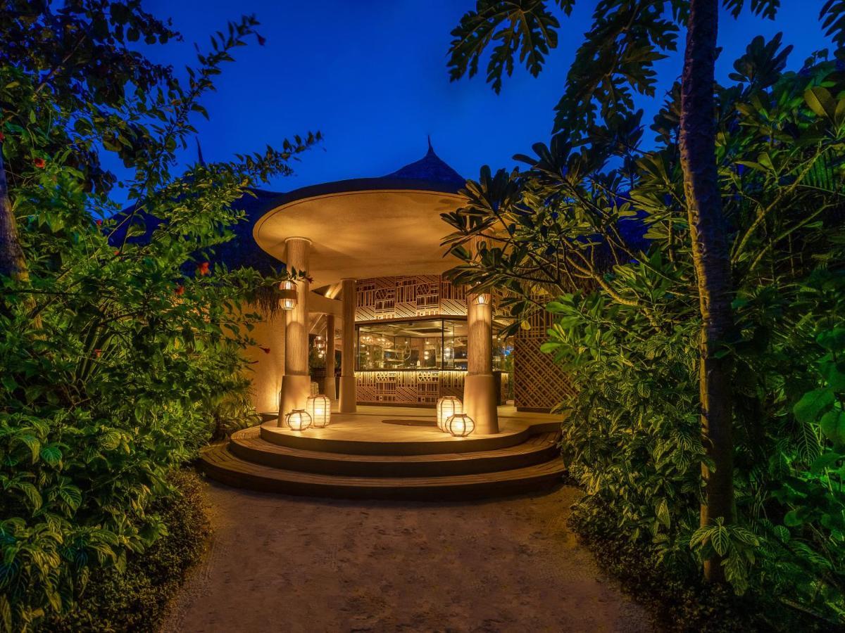The Nautilus Maldives Otel Kamadhoo Dış mekan fotoğraf